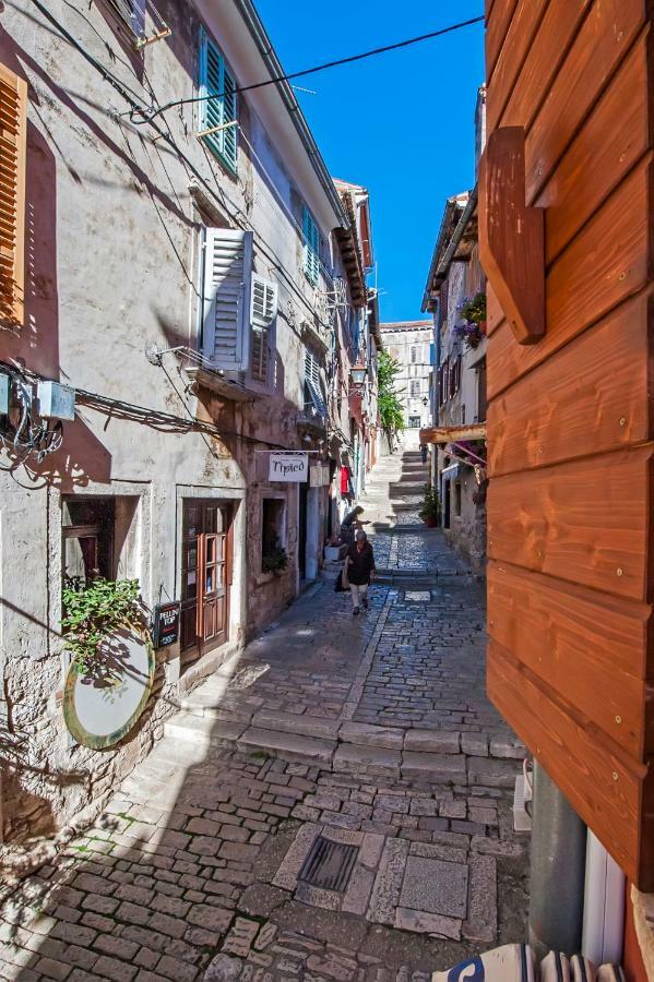 Studio Apartment Grisia Rovinj Exterior photo